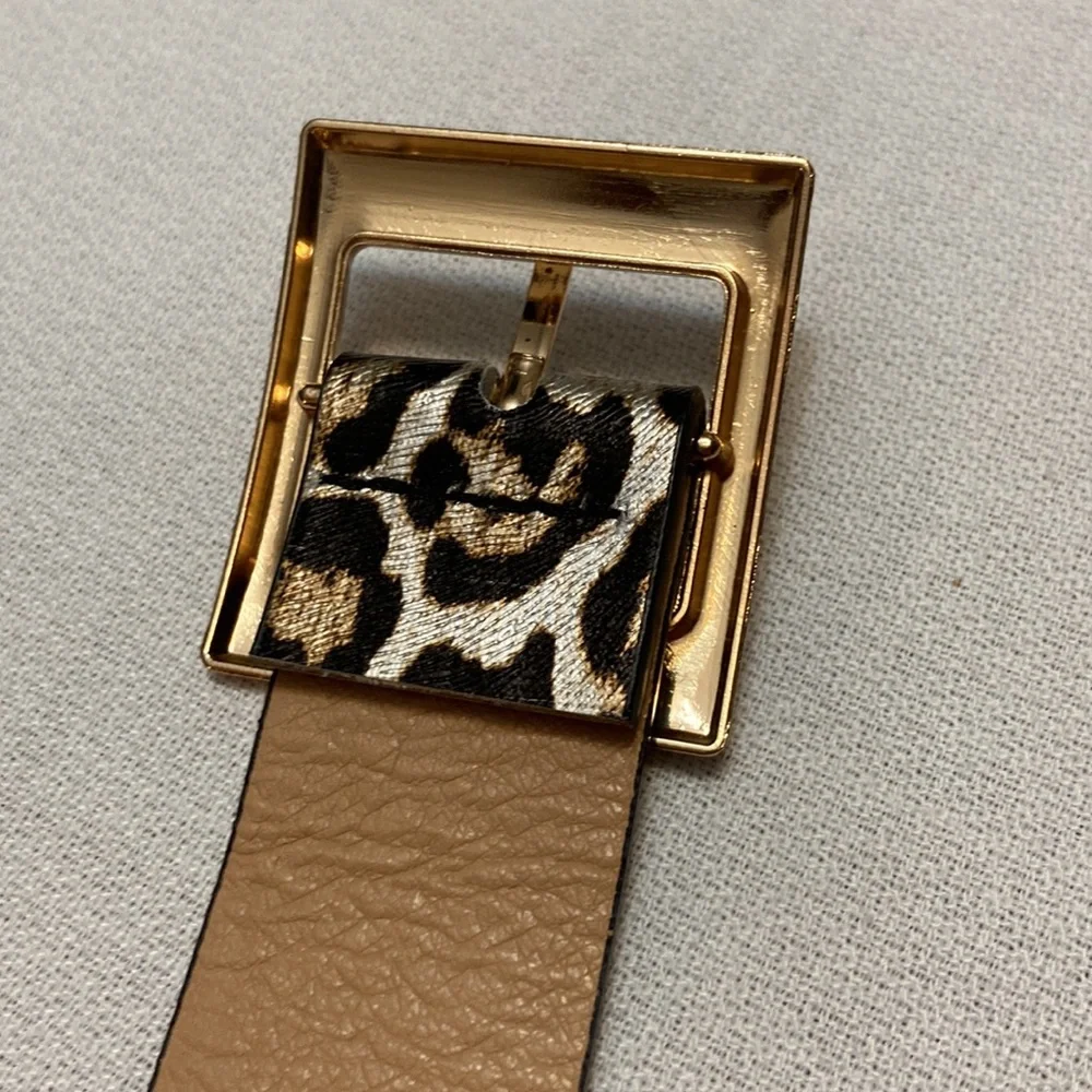 Leopard Print Metallic Fashion Belt- Like New! Size- S/M *See Measurements